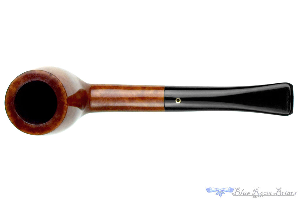 Blue Room Briar is proud to present this Orlik Golden Contrast GC17 Billiard Estate Pipe