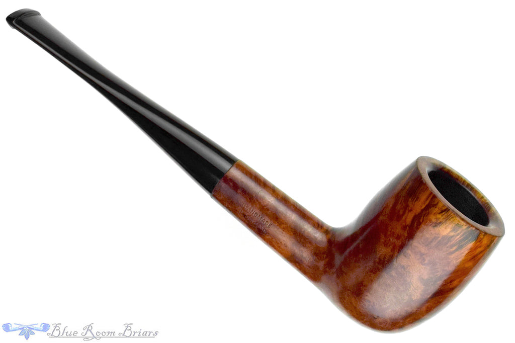 Blue Room Briars is proud to present this Jørgensen Gold Billiard Sitter Estate Pipe