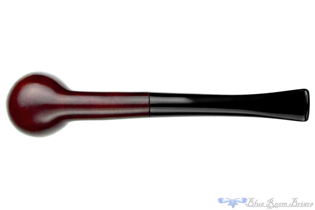 Blue Room Briar is proud to present this Orlik De Luxe L205 Billiard Estate Pipe