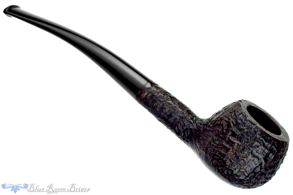 International Selection (Charatan) Sandblast Prince Sitter Estate Pipe