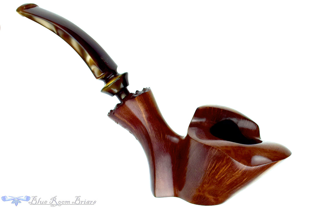 Blue Room Briar is proud to present this Ben Wade Royal Grain Bent Freehand with Plateau Sitter Estate Pipe