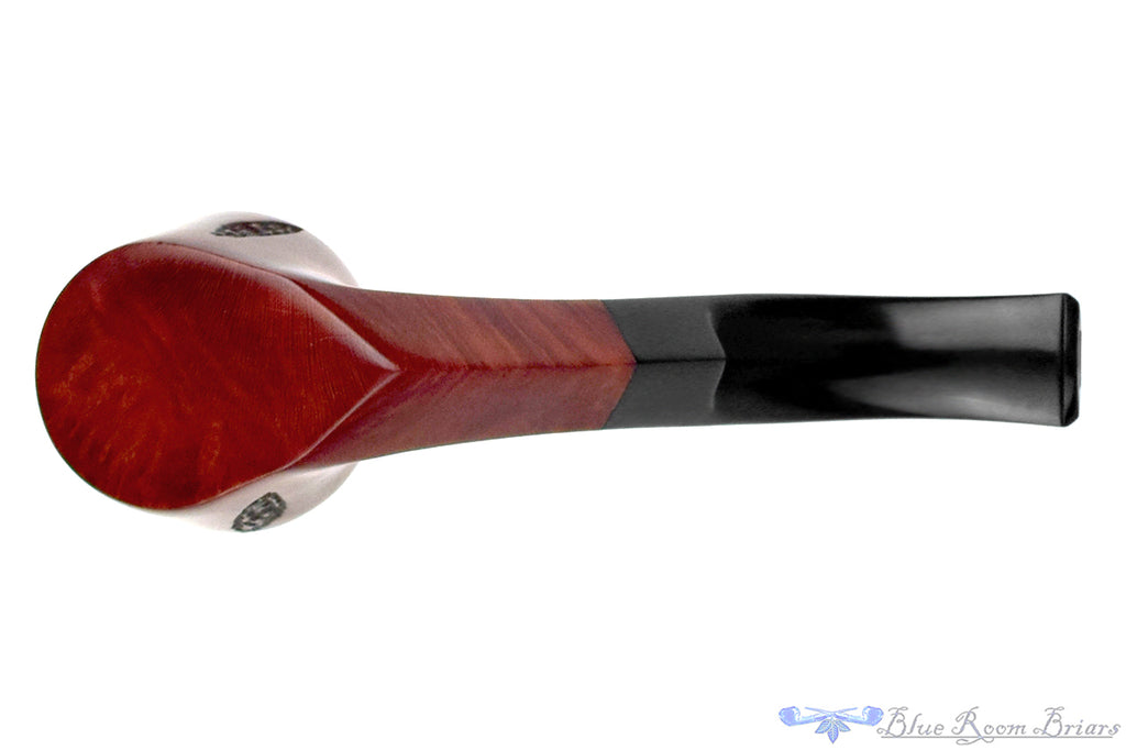 Blue Room Briars is proud to present this Butz-Choquin Roquebrune 1021 Bent Spot Carved Bulldog Sitter Estate Pipe