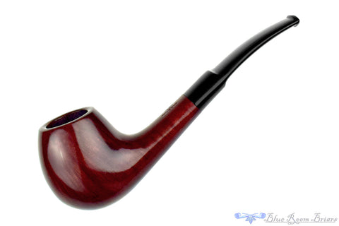 Hilson Avanti Largo 228 Paneled Freehand Sitter Estate Pipe
