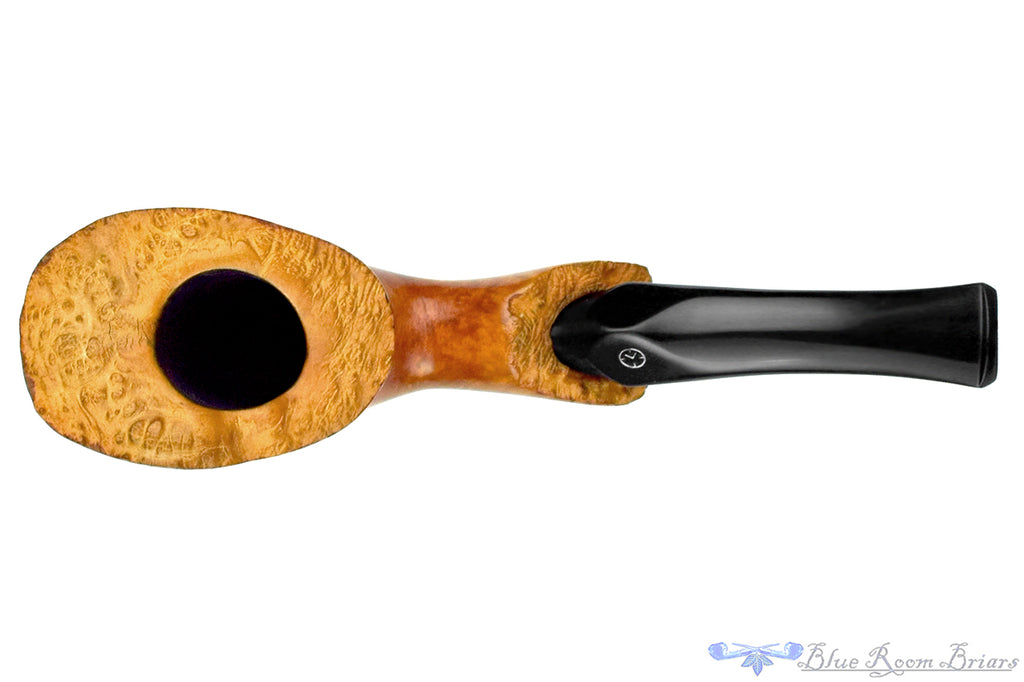 Blue Room Briars is proud to present this Bent Burl Freehand with Plateaux Estate Pipe