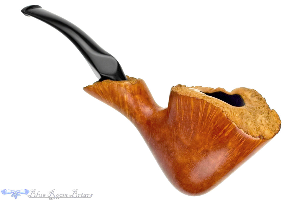 Blue Room Briars is proud to present this Bent Burl Freehand with Plateaux Estate Pipe