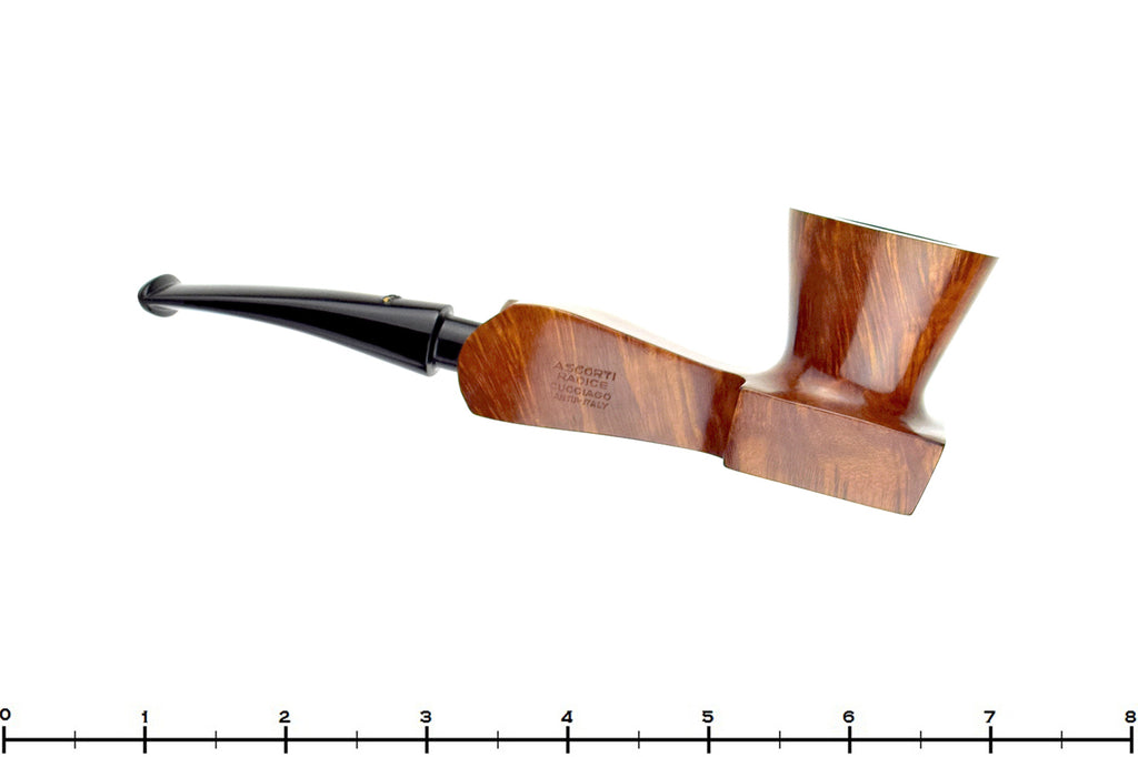 Blue Room Briars is proud to present this Caminetto Excellence Extra Freehand Dublin Sitter Estate Pipe