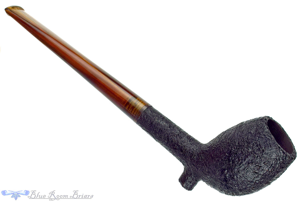 Blue Room Briars is proud to present this BriarWorks Classic C141 Sandblast Cutty Estate Pipe