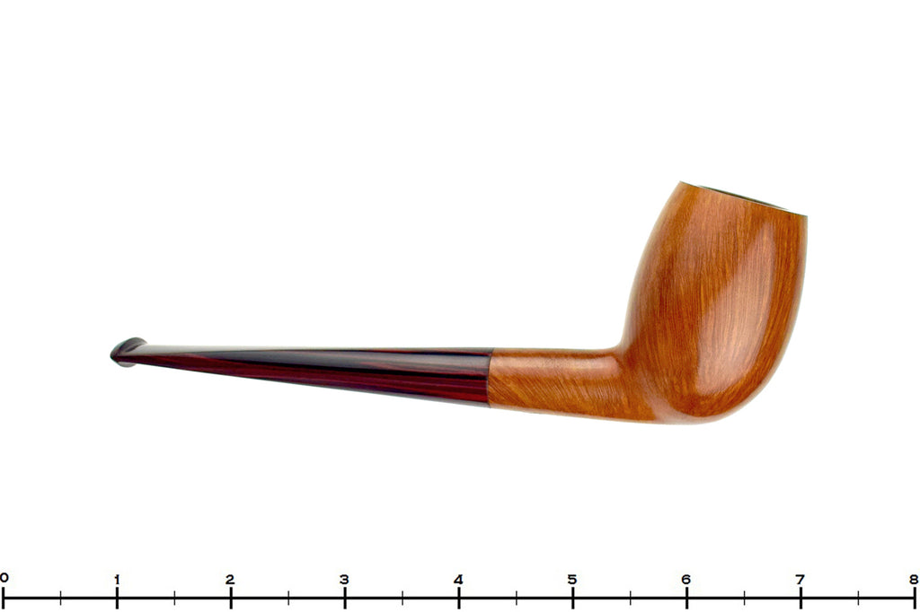 Blue Room Briars is proud to present this Le Nuvole (2016 Make) 4 Belge with Brindle Estate Pipe