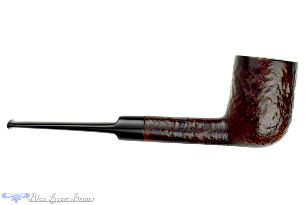 Blue Room Briars is proud to present this GBD Prehistoric 9436 (Pre-Cadogan) Sandblast Billiard Sitter Estate Pipe