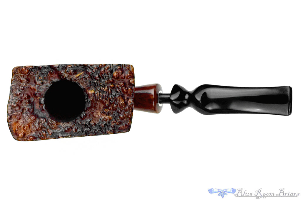 Blue Room Briars is proud to present this Nørding Bent Panel Freehand with Plateau Estate Pipe