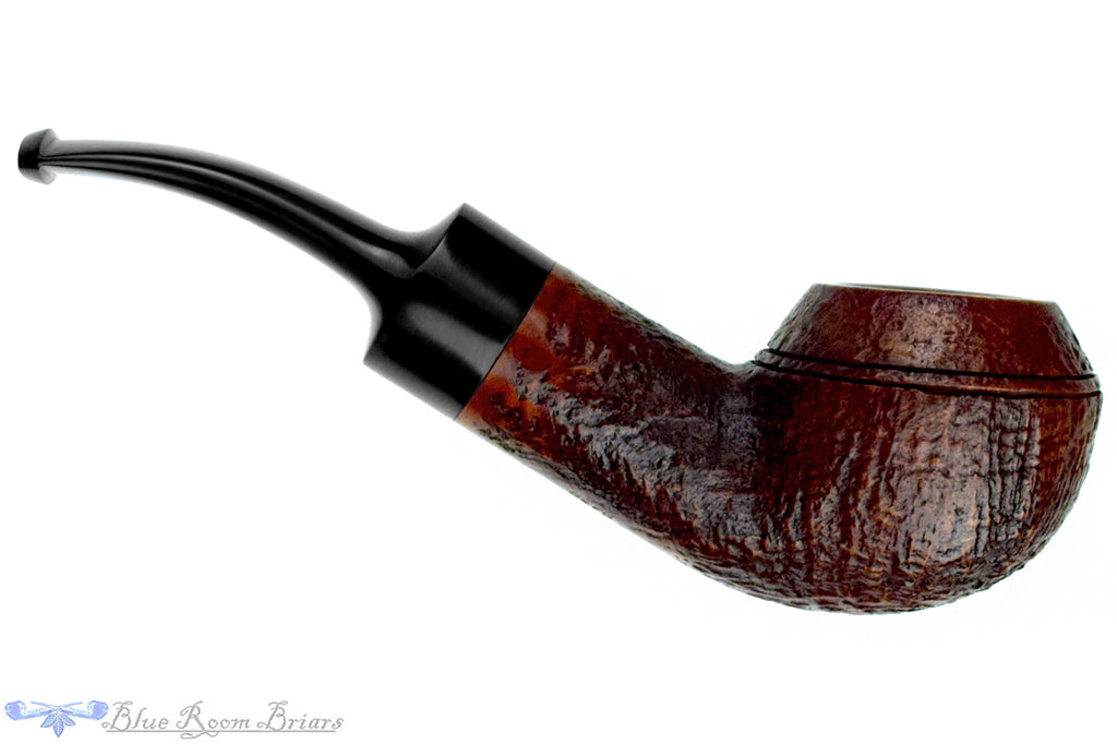Blue Room Briar is proud to present this GBD Prehistoric 9438 (Pre-Cadogan) Bullmoose with Original and BRB Replacement Stem Estate Pipe