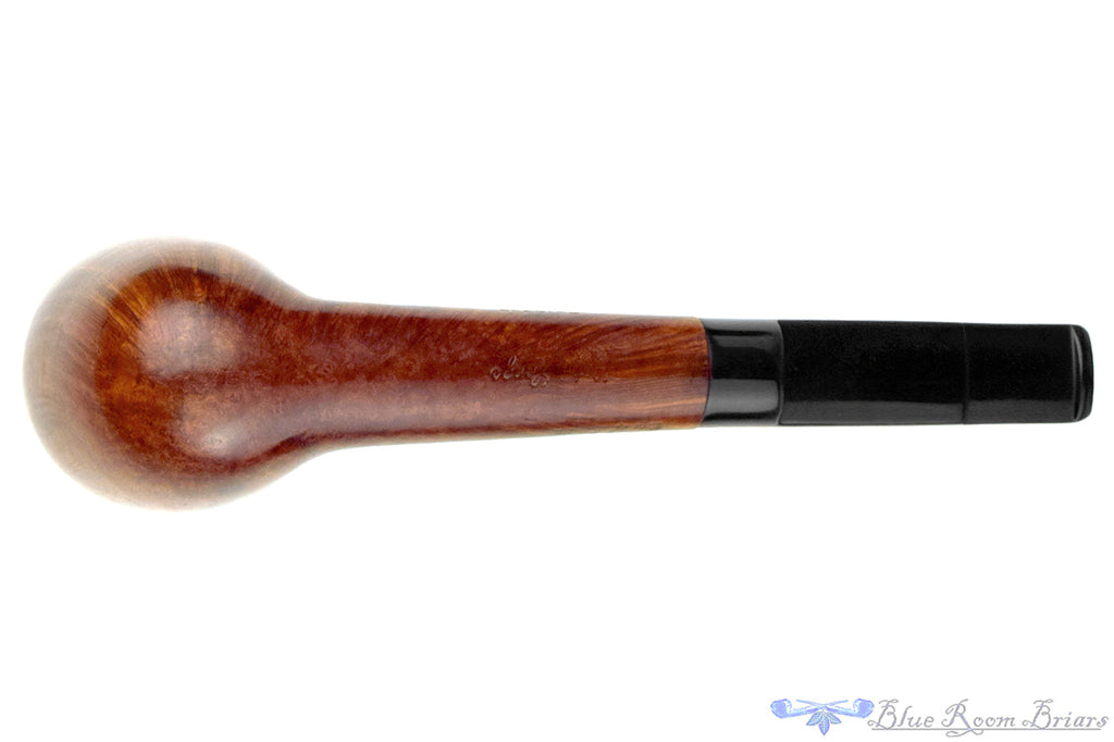 Blue Room Briars is proud to present this Charatan Special Extra Large Pear Estate Pipe