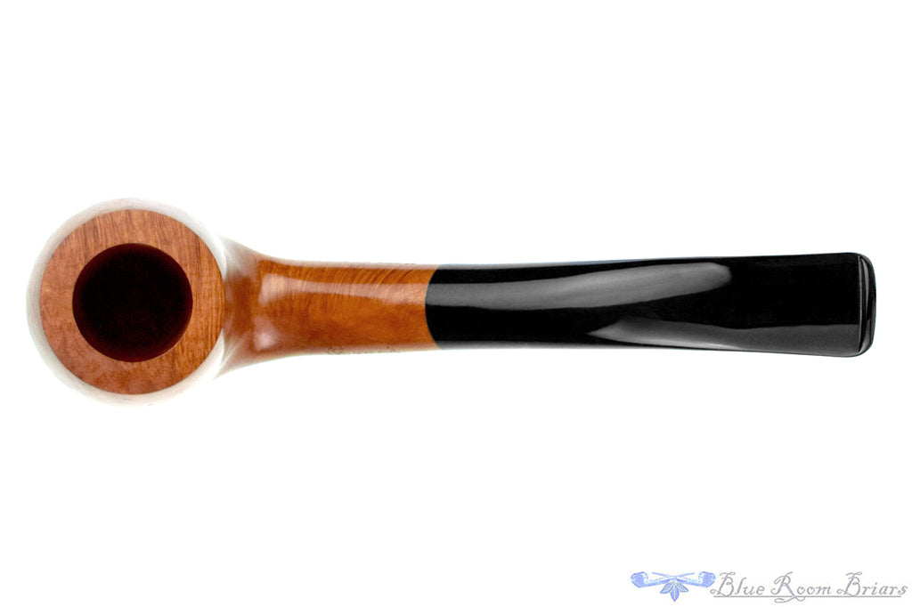 Blue Room Briars is proud to present this Genod Pipe Bent Billiard