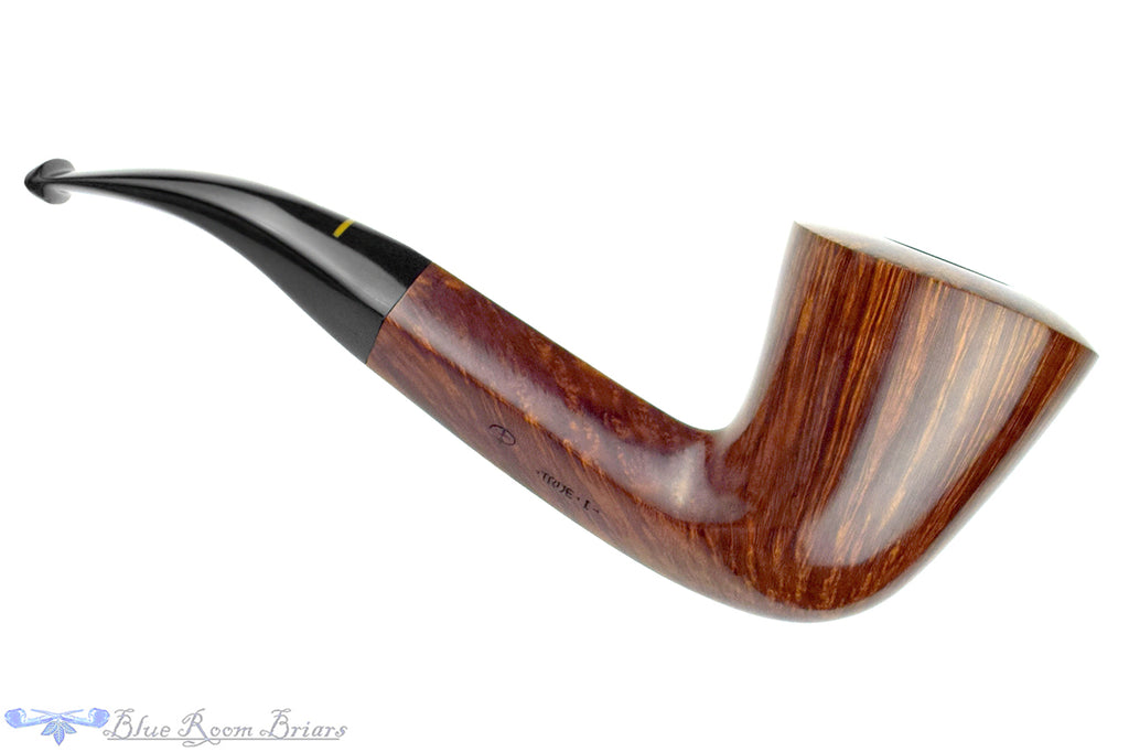 Blue Room Briars is proud to present this Pipa Croci *True*I* Bent Dublin with Diamond Shank Estate Pipe