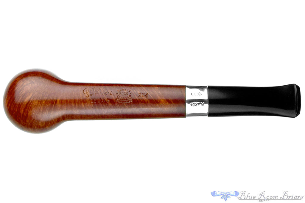 Blue Room Briars is proud to present this Peterson Deluxe 264 (2025 Make) Canadian with Silver Estate Pipe