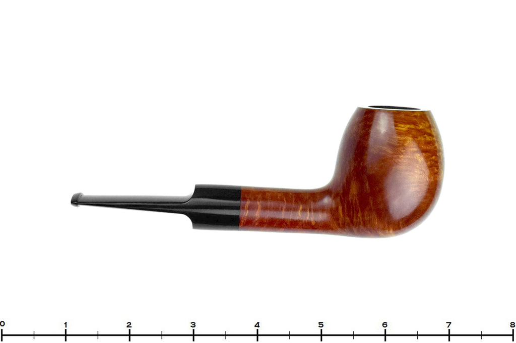 Blue Room Briars is proud to present this Calabresi (T. Cristiano) Large Egg Estate Pipe