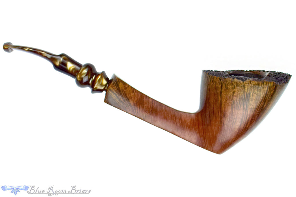 Blue Room Briar is proud to present this Ben Wade Intermezzo Large Bent Freehand with Plateau Estate Pipe