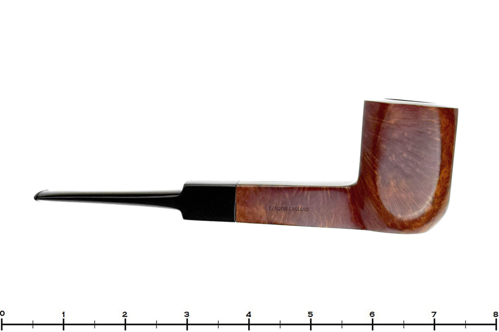 Blue Room Briars is proud to present this GBD New Era Colossus (Pre-Cadogan) Foursquare Sitter Estate Pipe