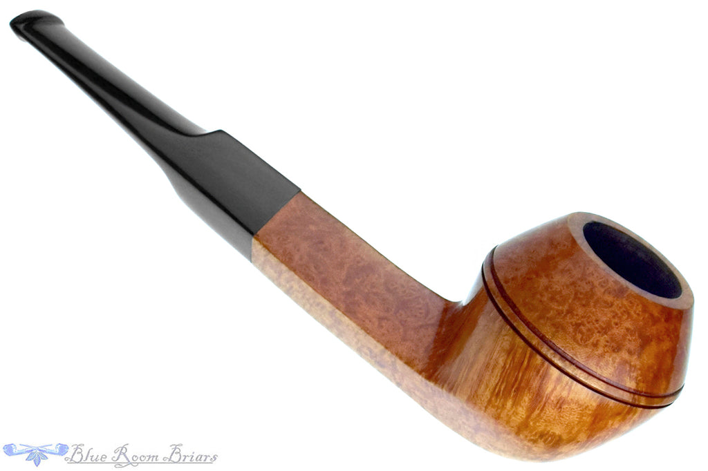Blue Room Briar is proud to present this L.J. Peretti Bulldog Estate Pipe