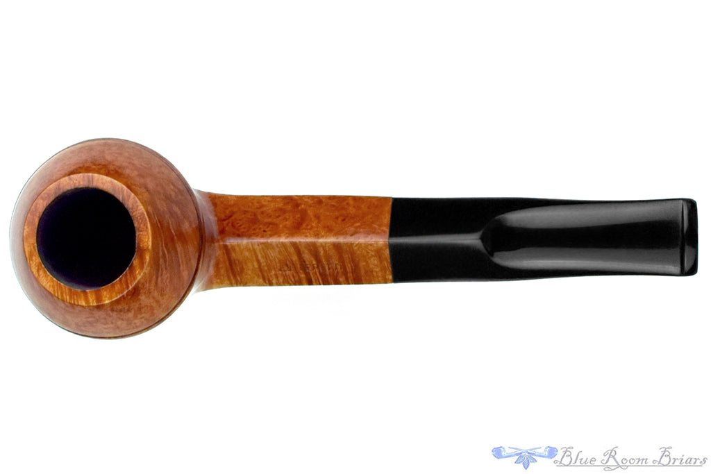 Blue Room Briar is proud to present this L.J. Peretti Bulldog Estate Pipe