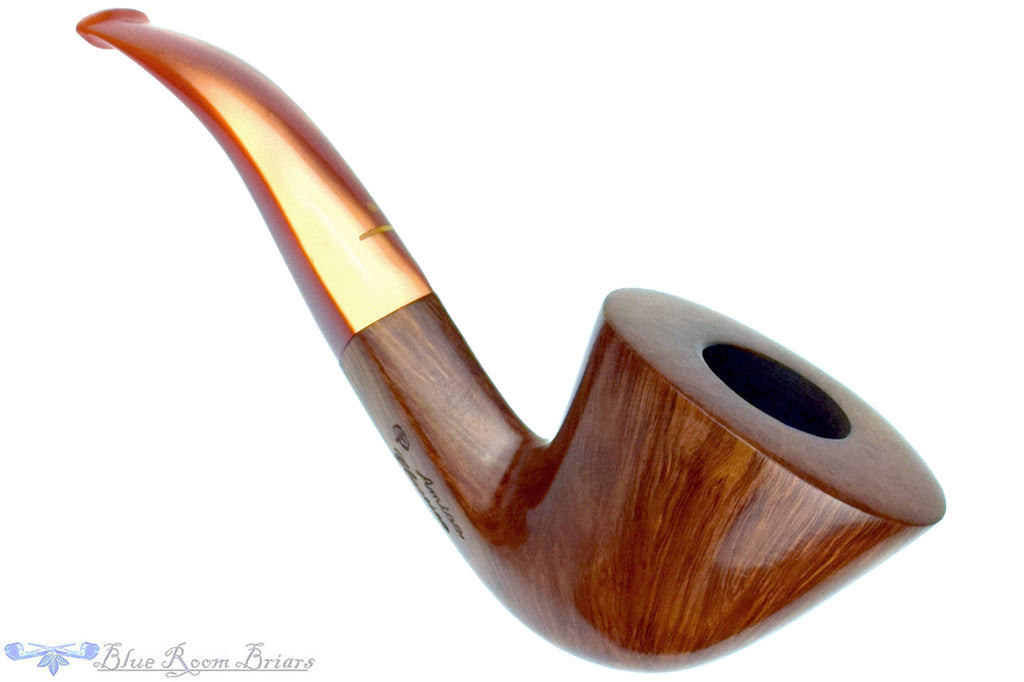 Blue Room Briars is proud to present this Pipa Croci Amica Classica Bent Fan Dublin Estate Pipe