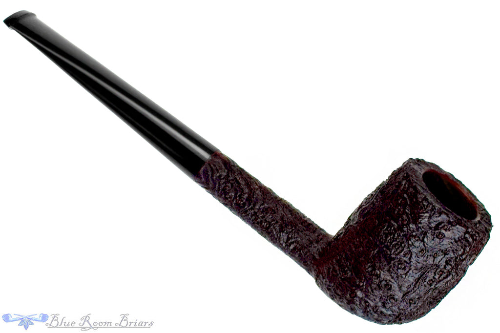 Blue Room Briars is proud to present this Yorgos Mitakidis Pipe 0525 Sandblast Billiard