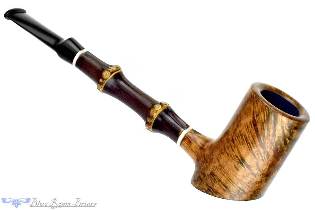 Blue Room Briars is proud to present this Charl Goussard Pipe Poker Sitter with Dark Bamboo