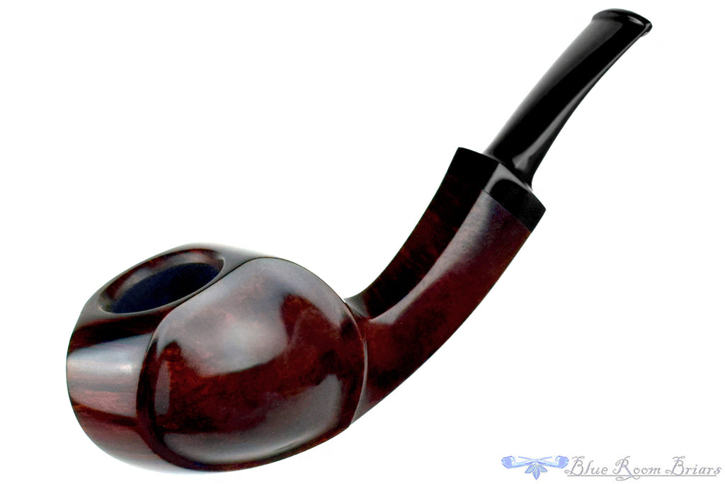Blue Room Briars is proud to present this Yosef Zehnder Pipe Fugu Blowfish