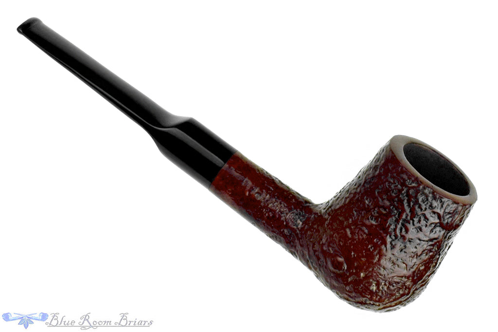Blue Room Briars is proud to present this Svendborg Handmade Sandblast Urn Estate Pipe