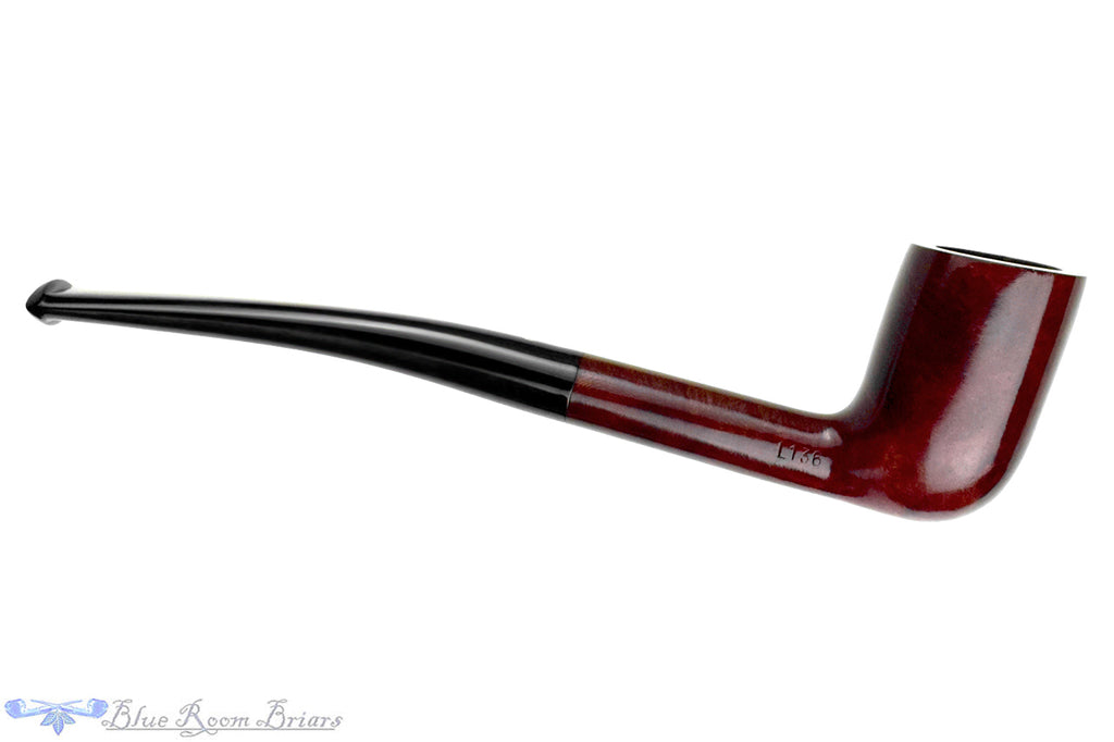 Blue Room Briars is proud to present this Orlik De Luxe L136 Bent Belge Estate Pipe