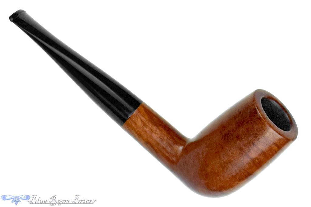 Blue Room Briars is proud to present this Chacom Prestige Stacked Billiard Estate Pipe