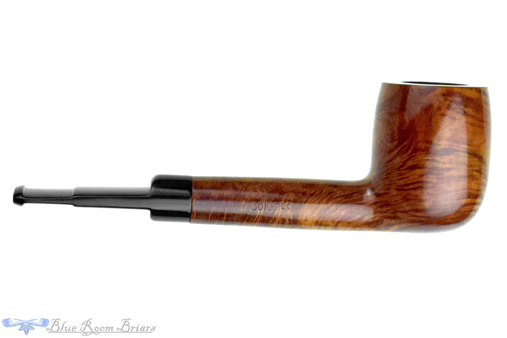 Blue Room Briars is proud to present this Charatan Belvedere 30102 Billiard Estate Pipe