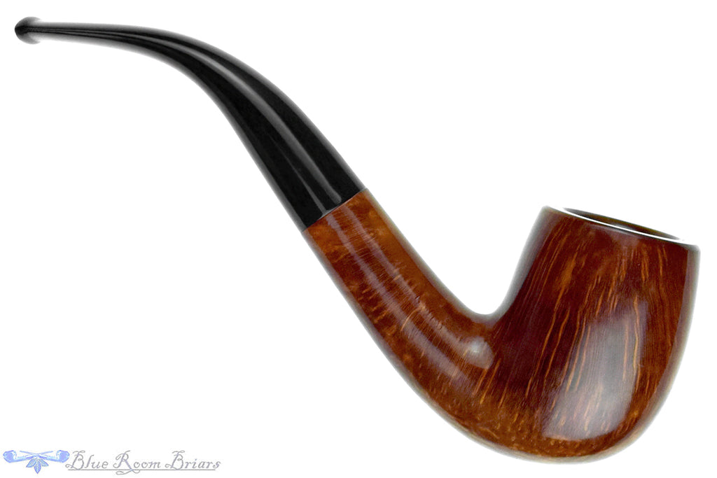 Blue Room Briars is proud to present this Orlik Golden Contrast Bent Billiard Estate Pipe