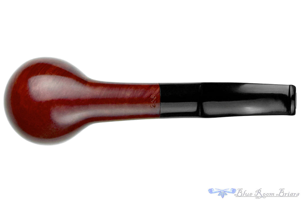Blue Room Briars is proud to present this My Own Blend 258 Diplomat with Oval Shank Estate Pipe