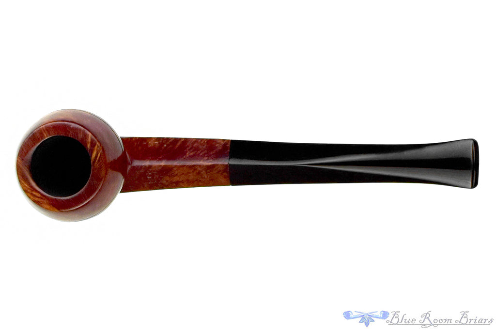 Blue Room Briars is proud to present this Orlik De Luxe L147 Bulldog Estate Pipe with Replacement Stem