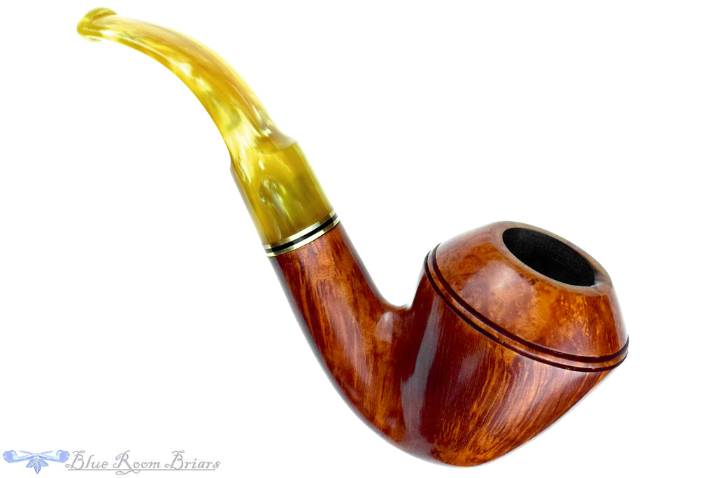 Blue Room Briars is proud to present this Design Berlin Mayflower 16 Bent Rhodesian (9mm Filter) with Brass Estate Pipe