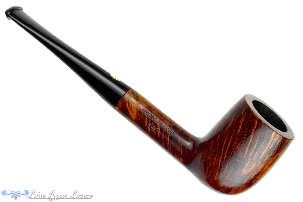 Blue Room Briars is proud to present this BBB Silver Grain 602 Billiard Estate Pipe