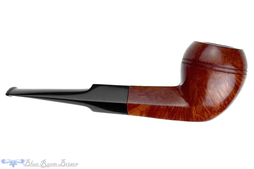 Blue Room Briars is proud to present this BBB London Made 401 Bulldog Estate Pipe