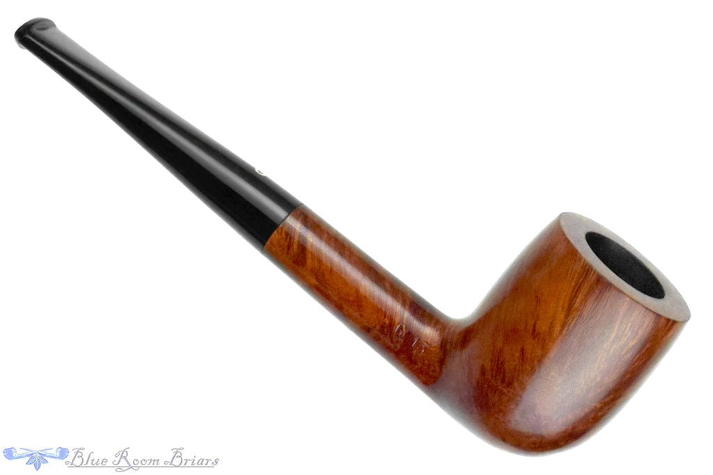 Blue Room Briars is proud to present this Orlik Golden Contrast 13 Billiard Estate Pipe