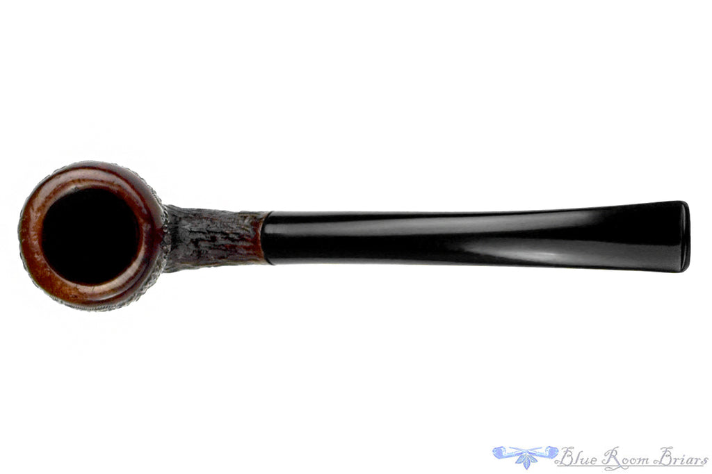 Blue Room Briars is proud to present this New York de luxe Bent Brush Carved Pickaxe Estate Pipe