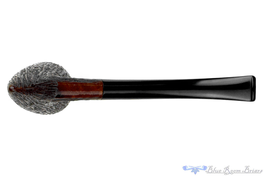 Blue Room Briars is proud to present this New York de luxe Bent Brush Carved Pickaxe Estate Pipe