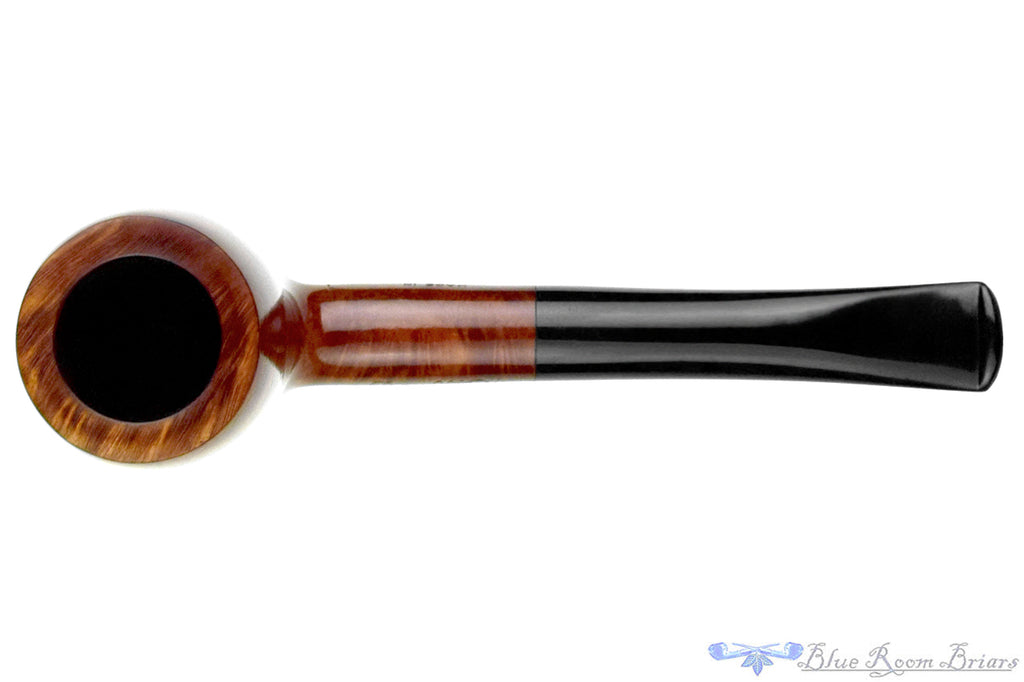 Blue Room Briars is proud to present this Ben Wade Billiard Estate Pipe