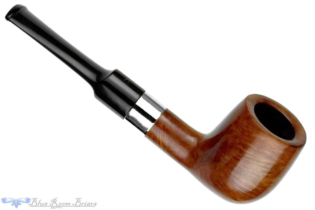 Blue Room Briars is proud to present this Redwood 03 Billiard (6mm Filter) with Nickel Estate Pipe