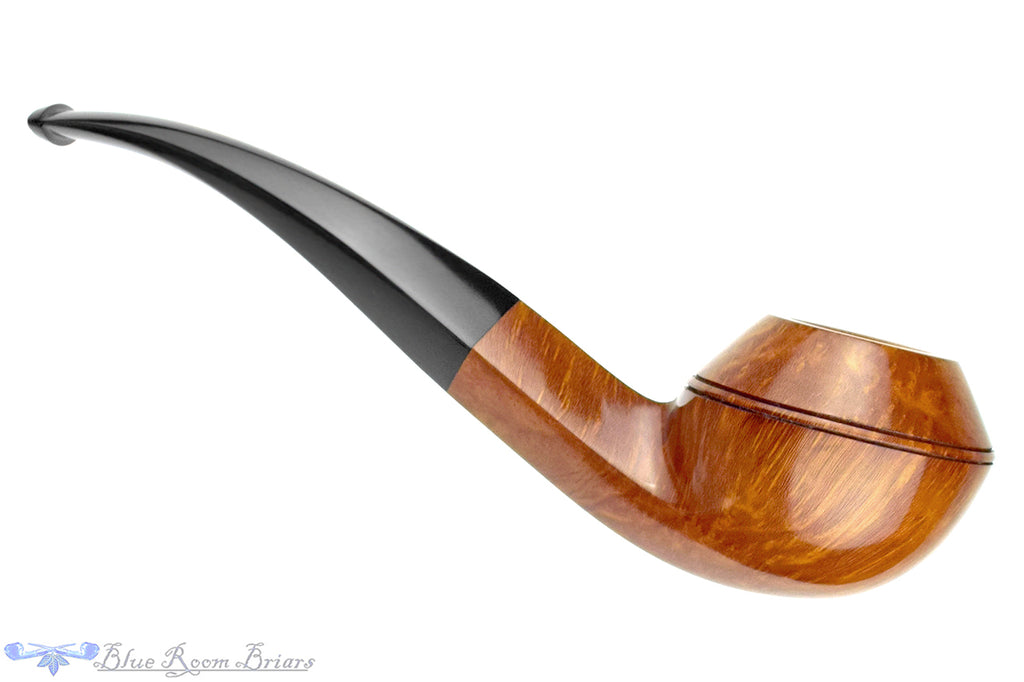 Blue Room Briars is proud to present this Blue Room Briars Pipe 4325 Bent Bulldog