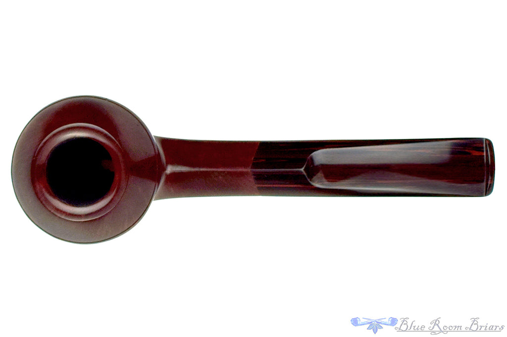 Blue Room Briars is proud to present this Blue Room Briars Pipe 4325 Bent Bulldog with Brindle