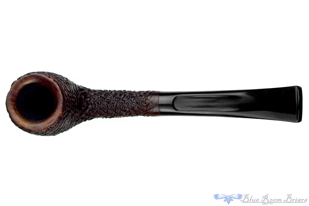 Blue Room Briar is proud to present this GBD Rustique 1350 (Post-Cadogan) Carved Belge Estate Pipe