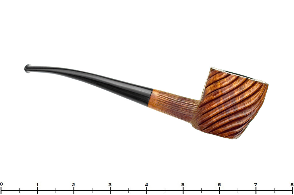 Blue Room Briars is proud to present this GBD Grotesque (Pre-Cadogan) Bent Carved Freehand Sitter Estate Pipe