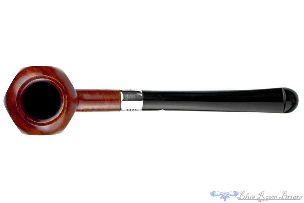 Blue Room Briars is proud to present this Peterson St. Patrick's Day 3085 (2025 Make) Paneled Prince with Silver and P-Lip Estate Pipe