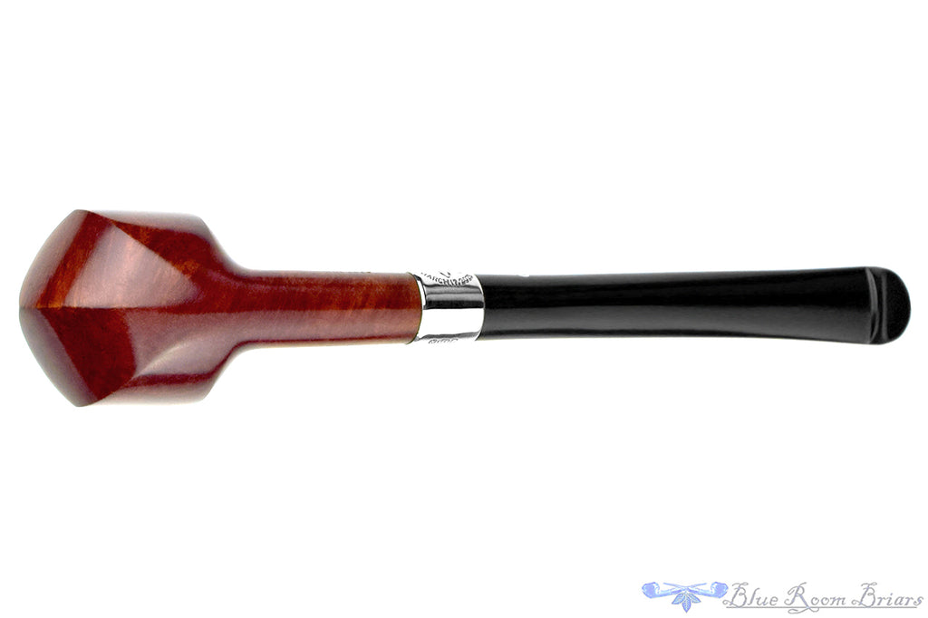 Blue Room Briars is proud to present this Peterson St. Patrick's Day 3085 (2025 Make) Paneled Prince with Silver and P-Lip Estate Pipe