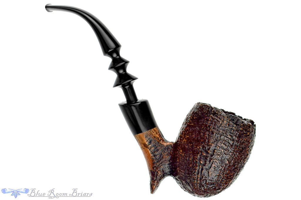 Blue Room Briars is proud to present this Ben Wade Hand Model 100 Bent Sandblast Freehand with Plateau and Ebonite Ferrule Estate Pipe